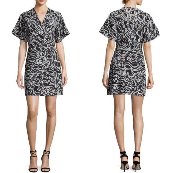 $498 Diane Von Furstenberg 6 NWT V Neck Flare Mini Dress Unlined